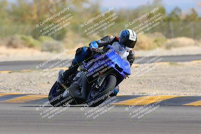 media/Nov-05-2022-SoCal Trackdays (Sat) [[f8d9b725ab]]/Turn 2 (1120am)/